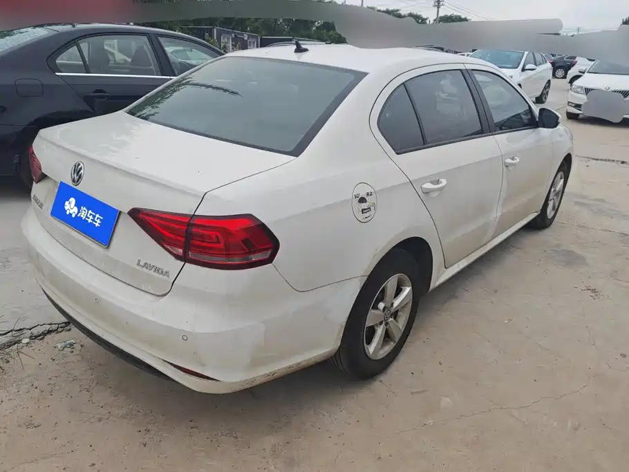 Volkswagen Lavida — миниатюра 3