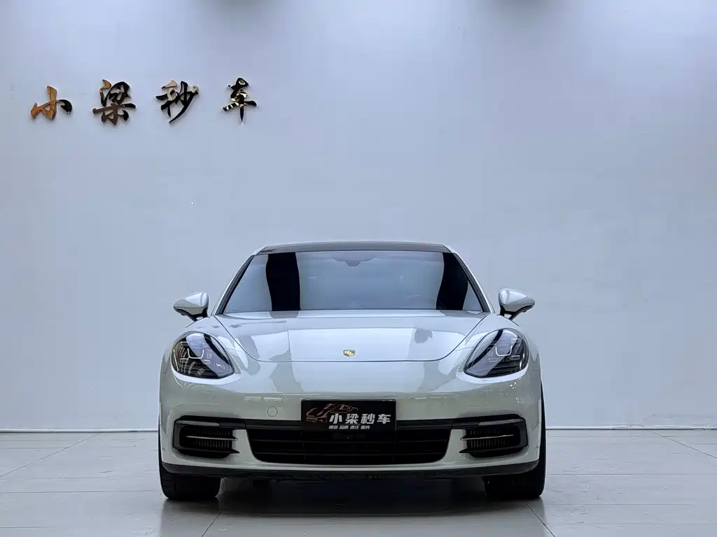 Porsche Panamera - фото 3