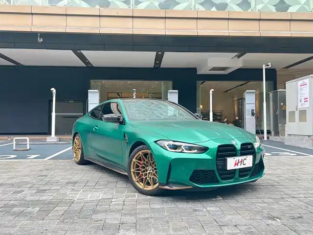 BMW  M4 2024