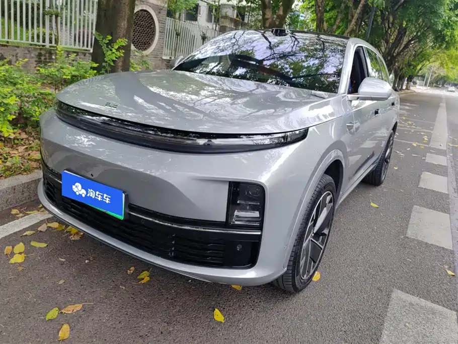Li Auto Li L7 2025