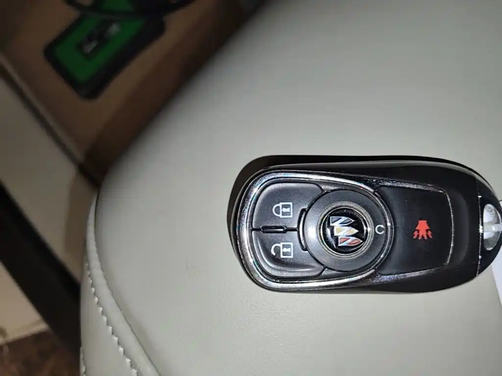 Buick GL8 — миниатюра 9
