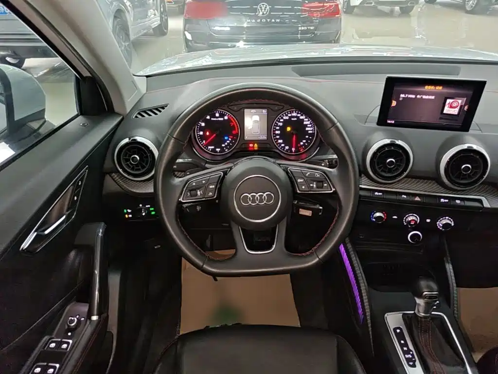 Audi Q2L — миниатюра 11