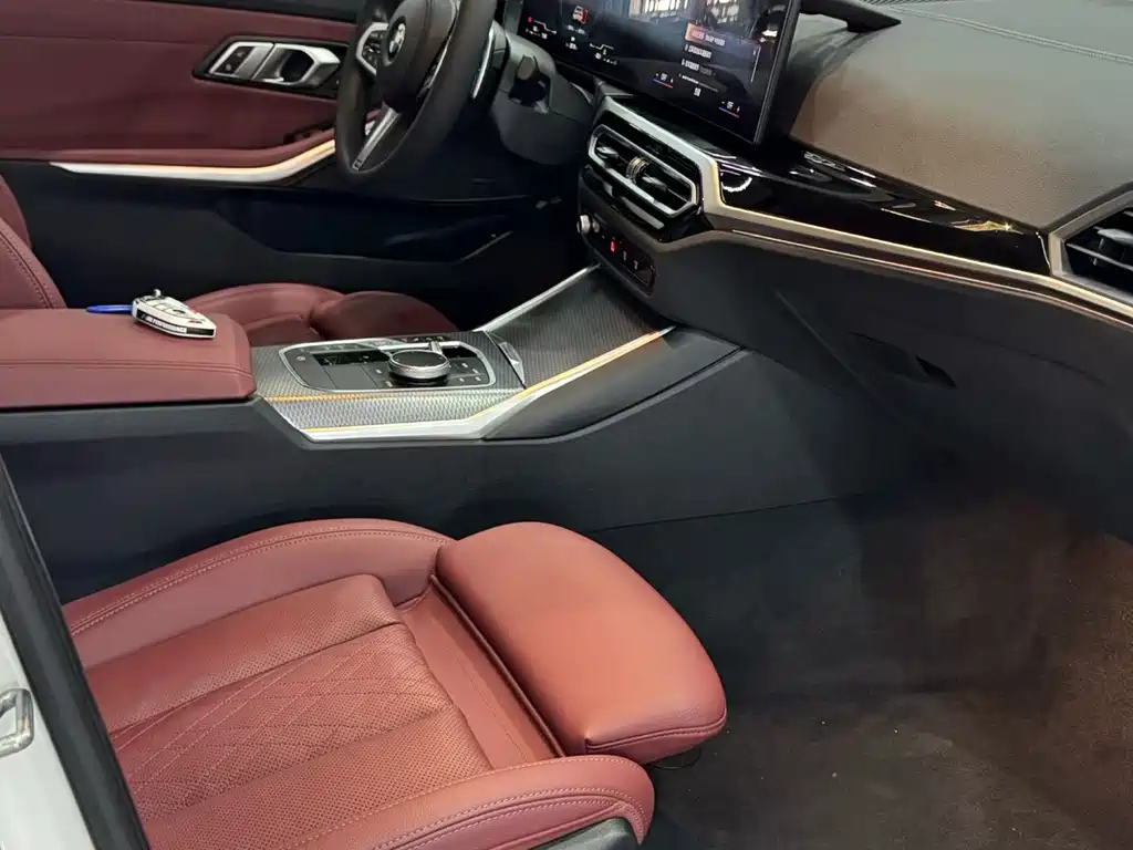 BMW 3 Series — миниатюра 4