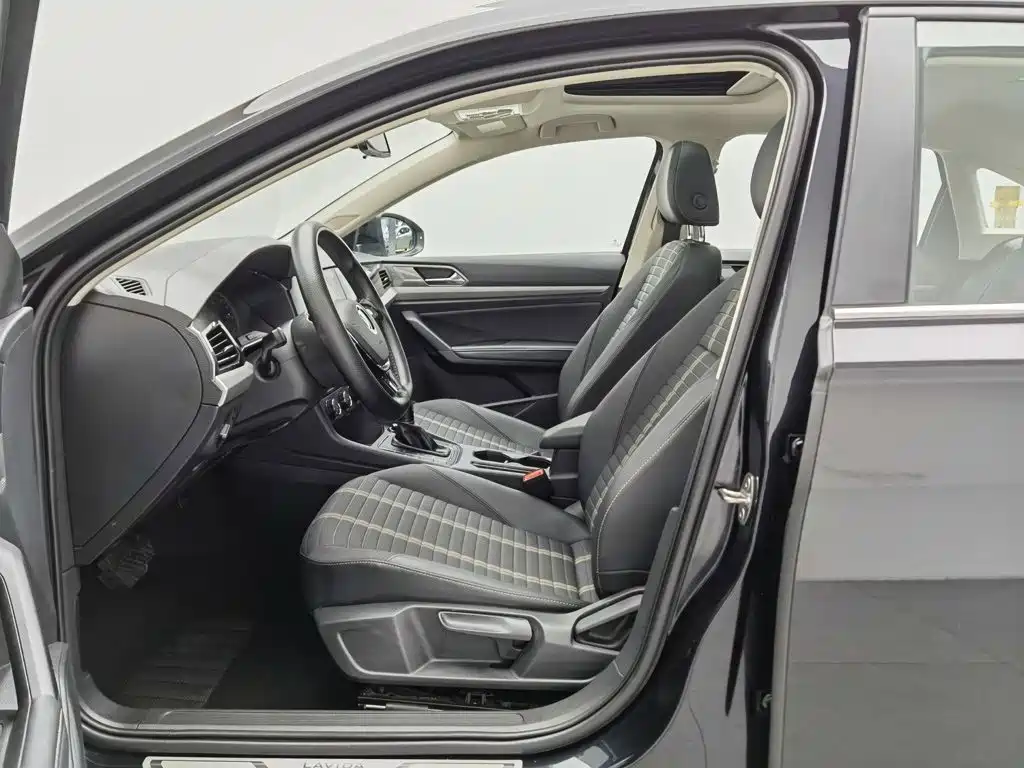 Volkswagen Lavida — миниатюра 10