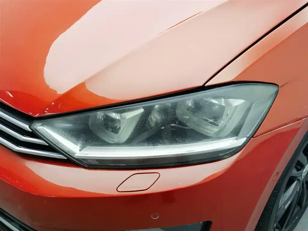 VOLKSWAGEN GOLF*JIAYU