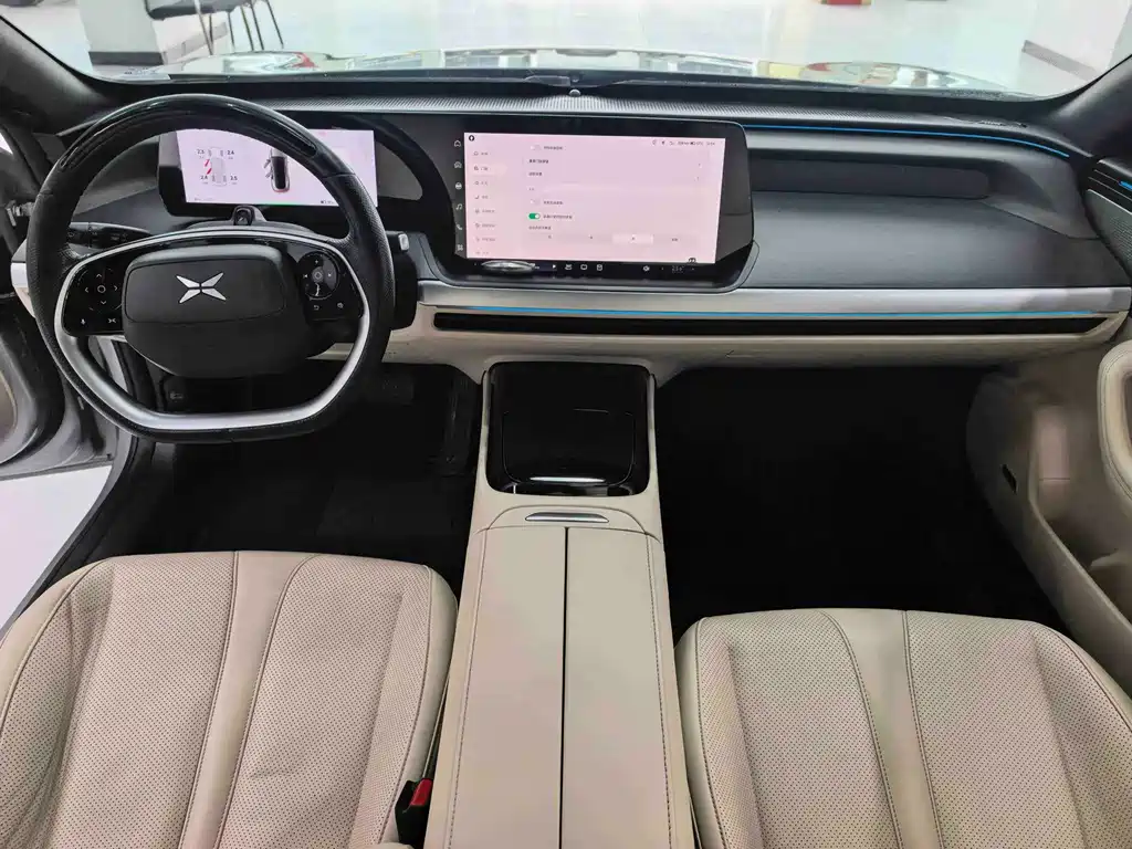 XPeng P7 — миниатюра 5