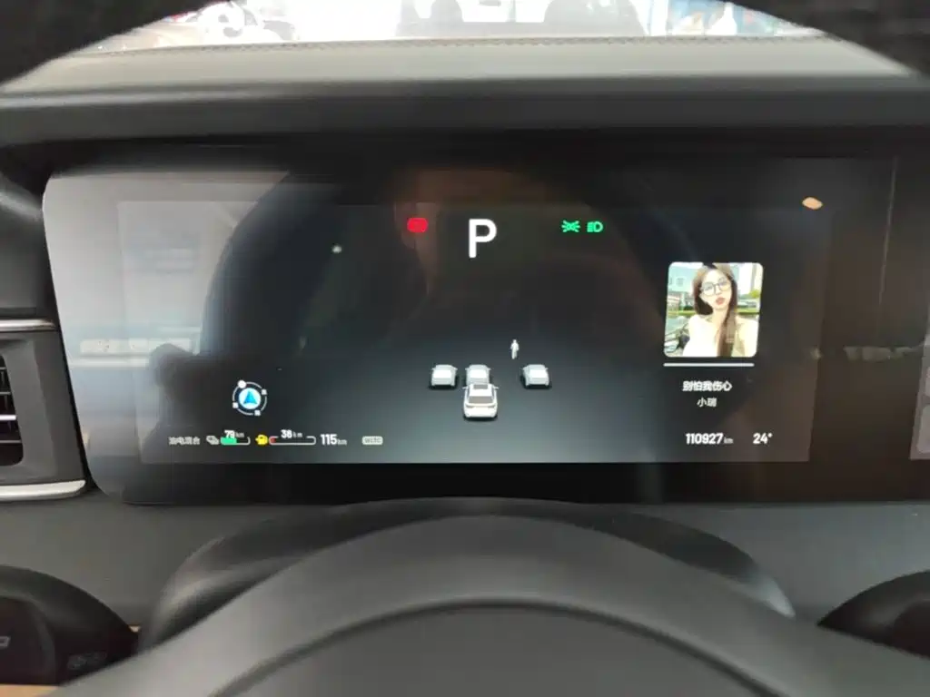 Li Auto Li ONE — миниатюра 12