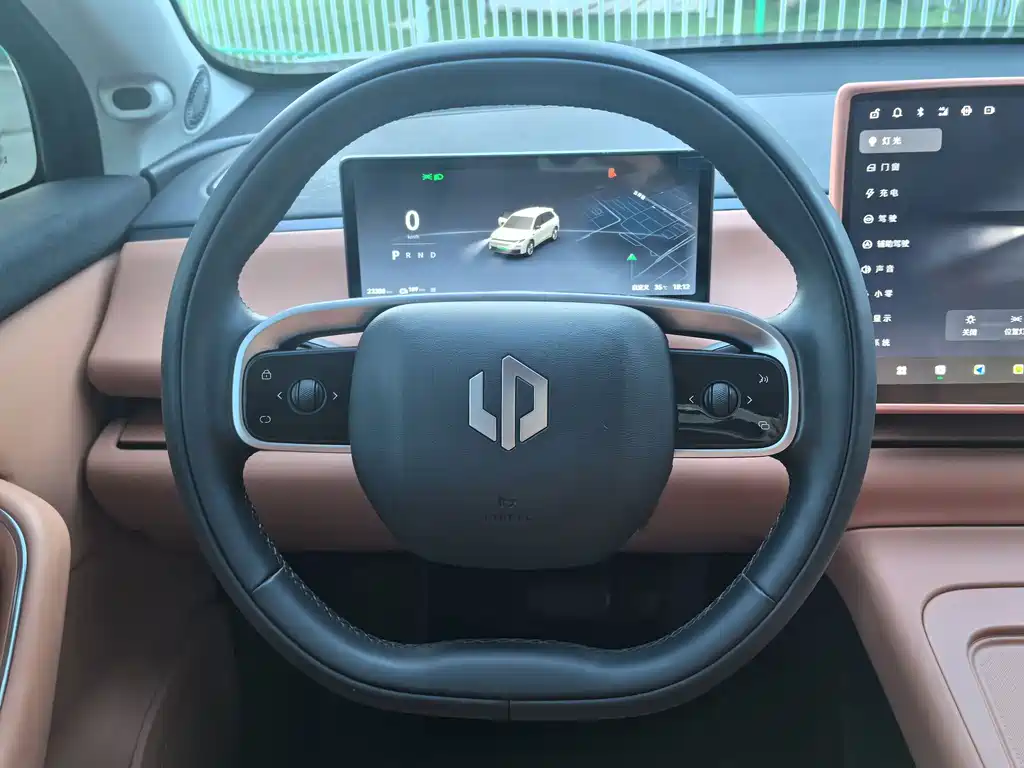 Leapmotor Leapmotor C10 — миниатюра 17