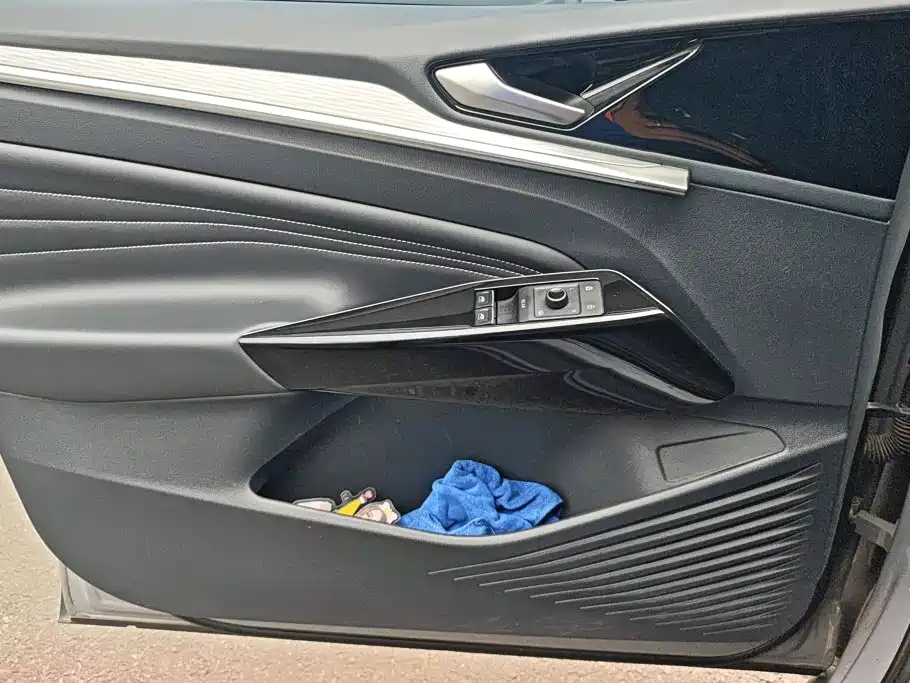 Volkswagen ID.4 Crozz — миниатюра 7