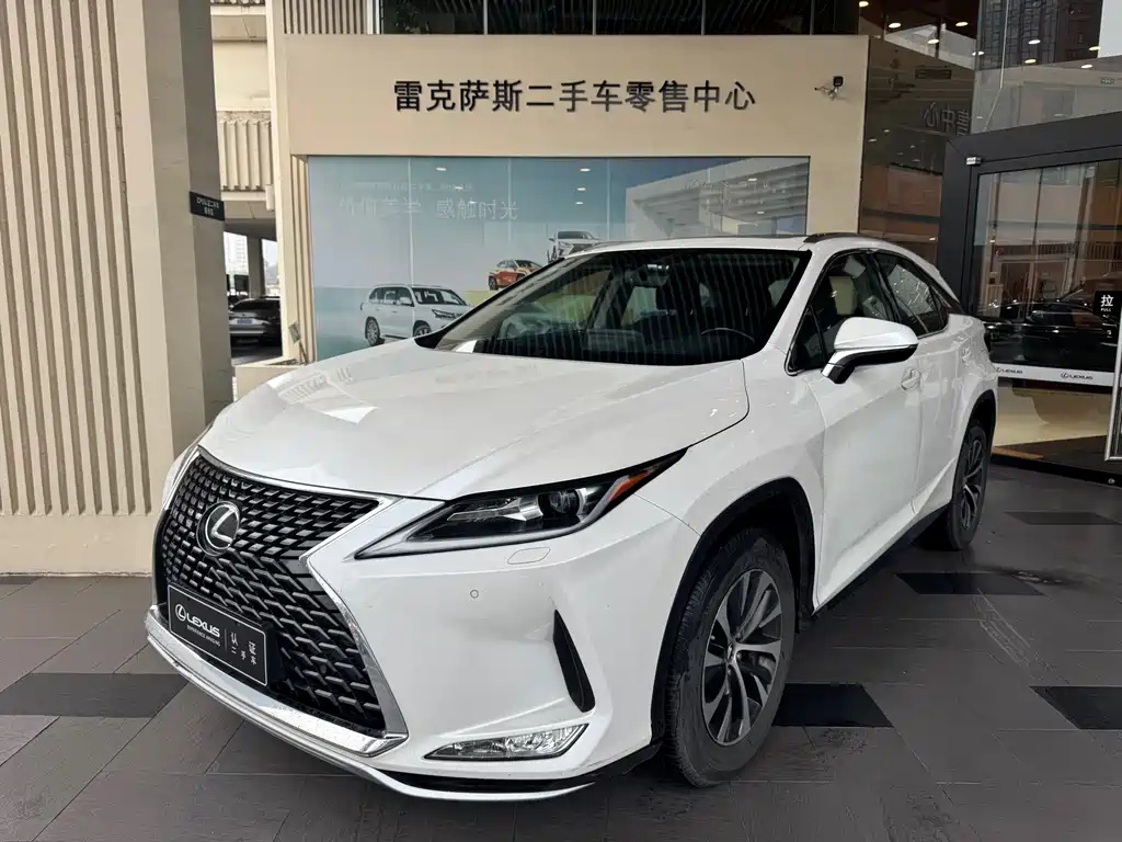 Купить Lexus RX