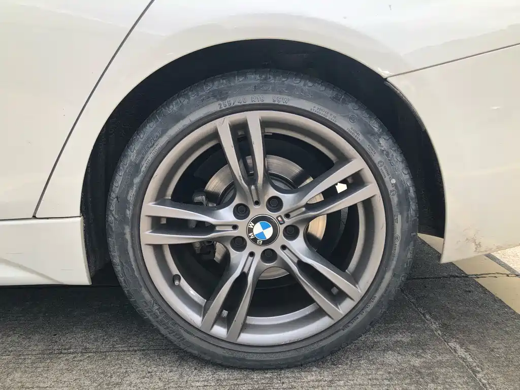 BMW 3 Series — миниатюра 19