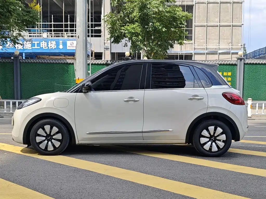 Wuling Bingo — миниатюра 2