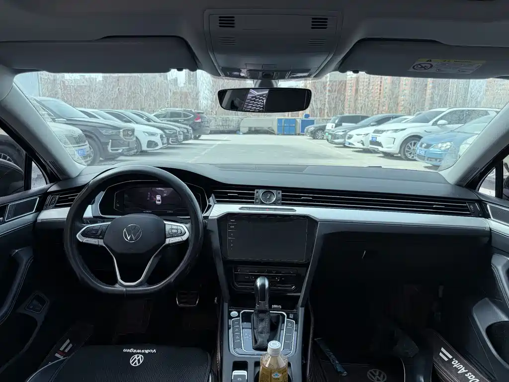 VOLKSWAGEN MAGOTAN GTE PLUG IN HYBRID