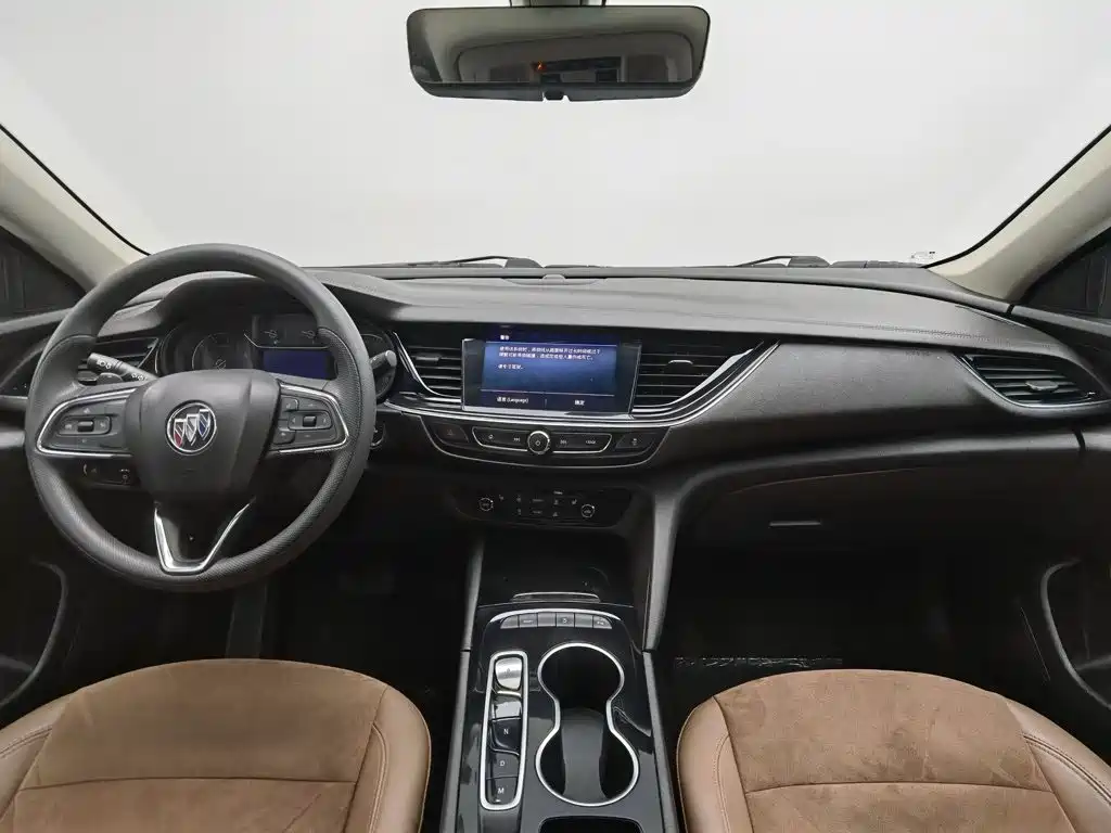 Buick Regal — миниатюра 5