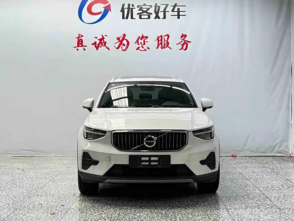 Volvo XC40 — миниатюра 2