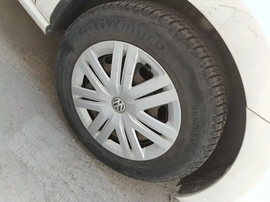 Volkswagen Polo — миниатюра 6