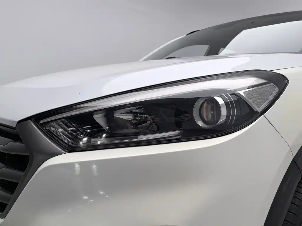 Hyundai Tucson — миниатюра 7