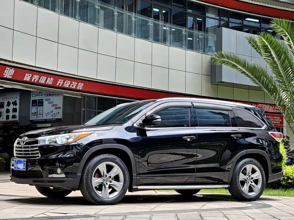 Toyota Highlander 2015