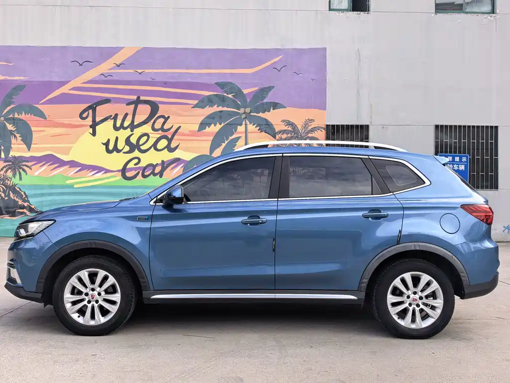 Roewe RX5 — миниатюра 7