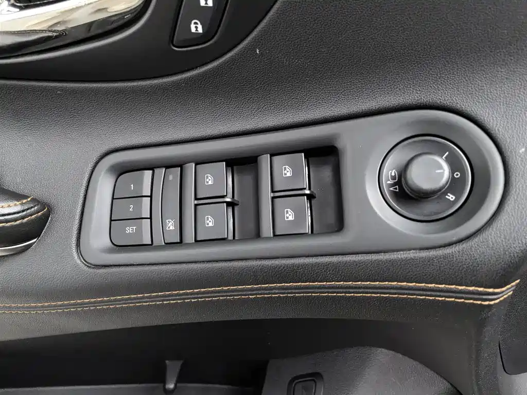 Buick LaCrosse 2014 2.0T SIDI Smart Flagship