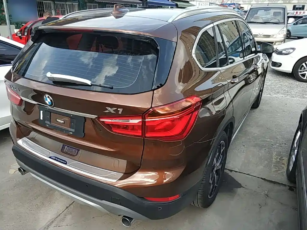 BMW X1 — миниатюра 7