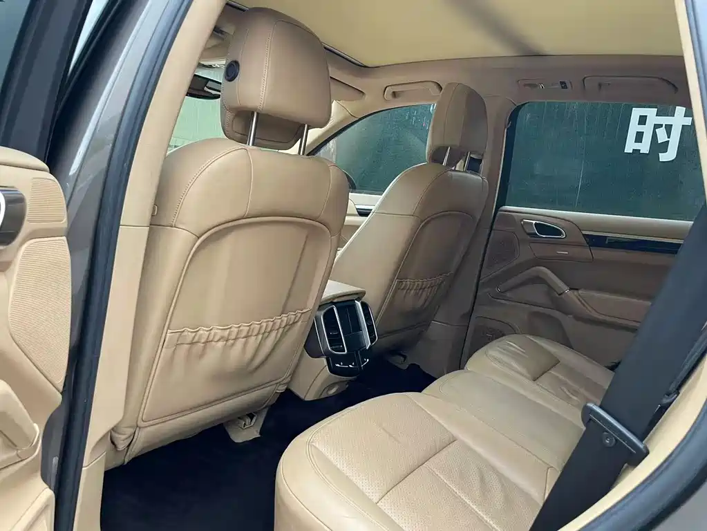 Porsche Cayenne 2011 Cayenne S 4.8L