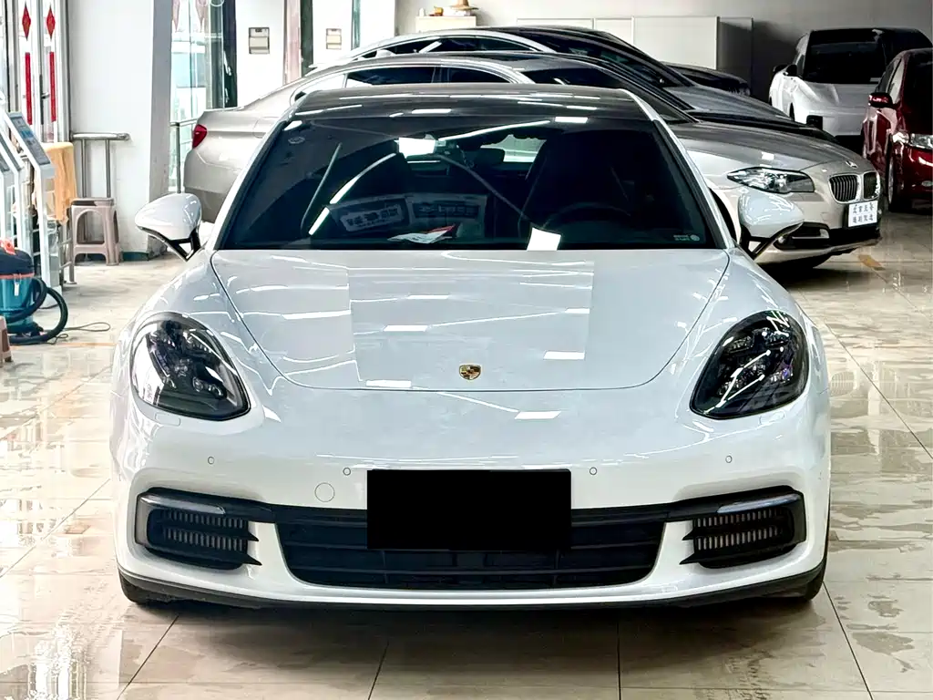 PORSCHE PANAMERA NEW ENERGY