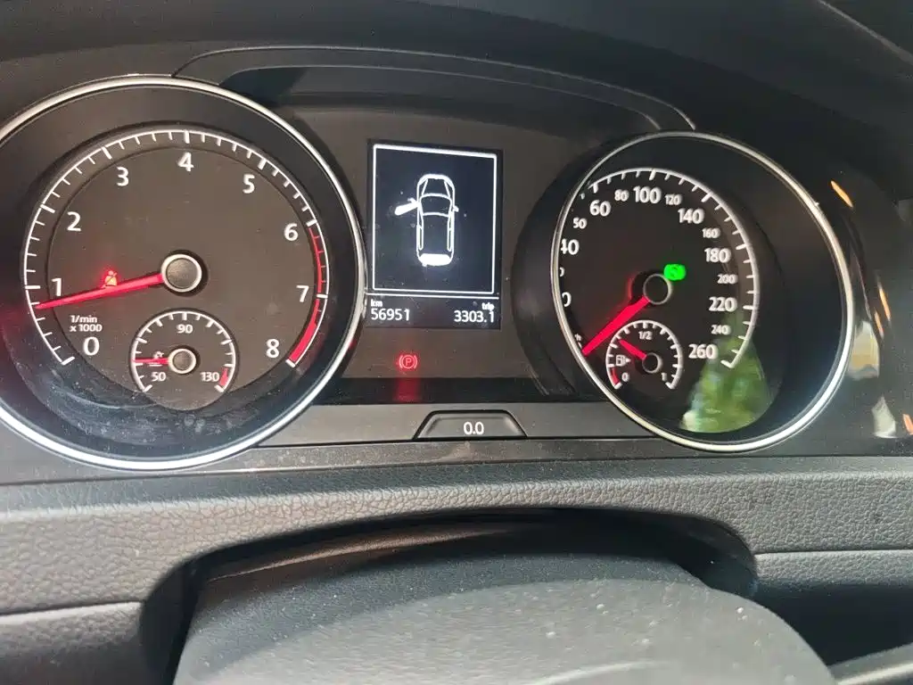 Volkswagen Golf — миниатюра 5