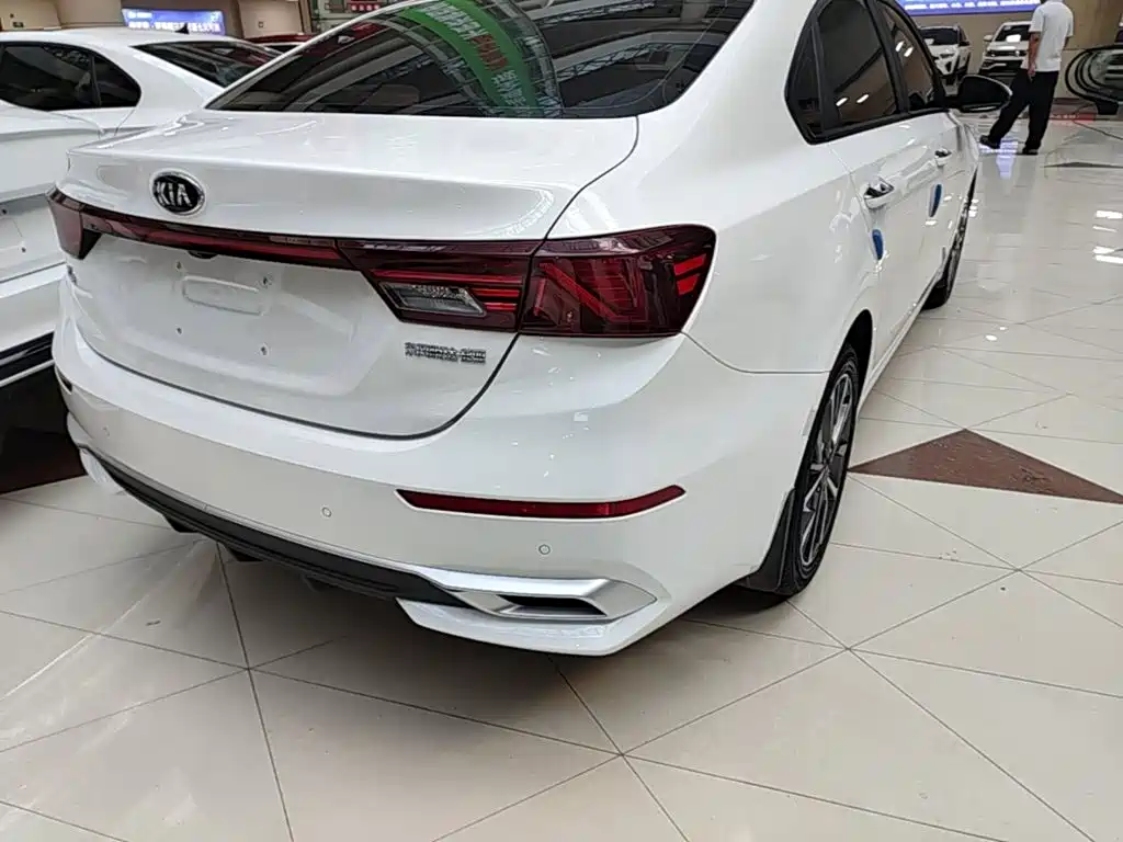 Kia K3 — миниатюра 8