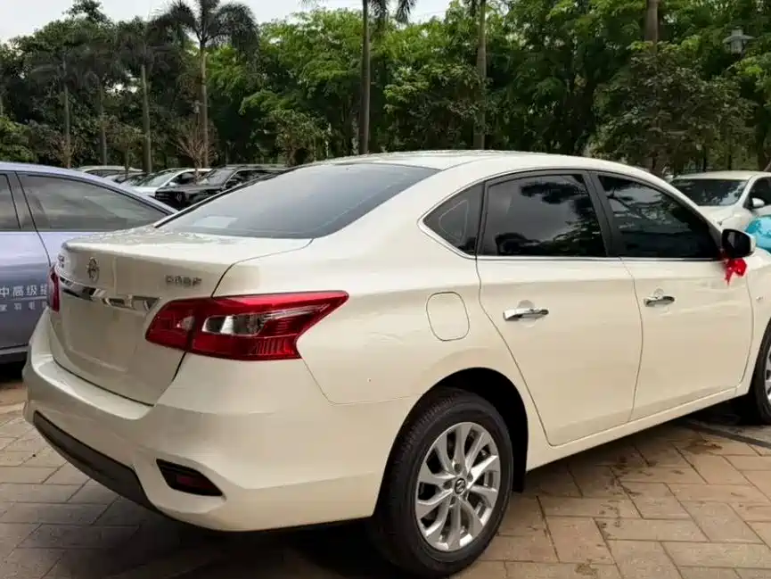 Nissan Sylphy — миниатюра 4