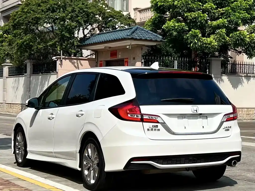 HONDA JADE