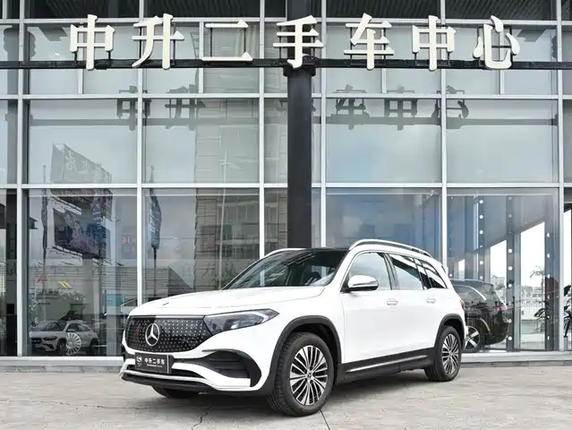 MERCEDES-BENZ  EQB 2025
