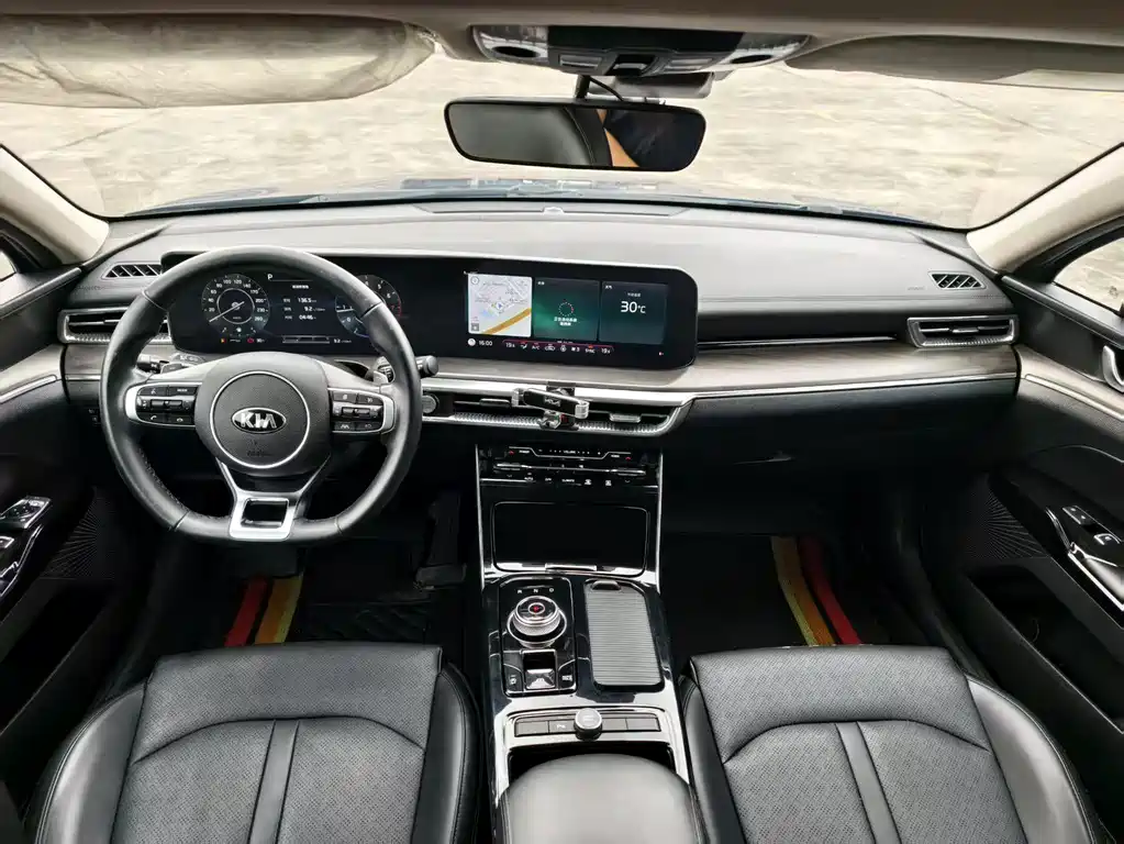 Kia K5 — миниатюра 4