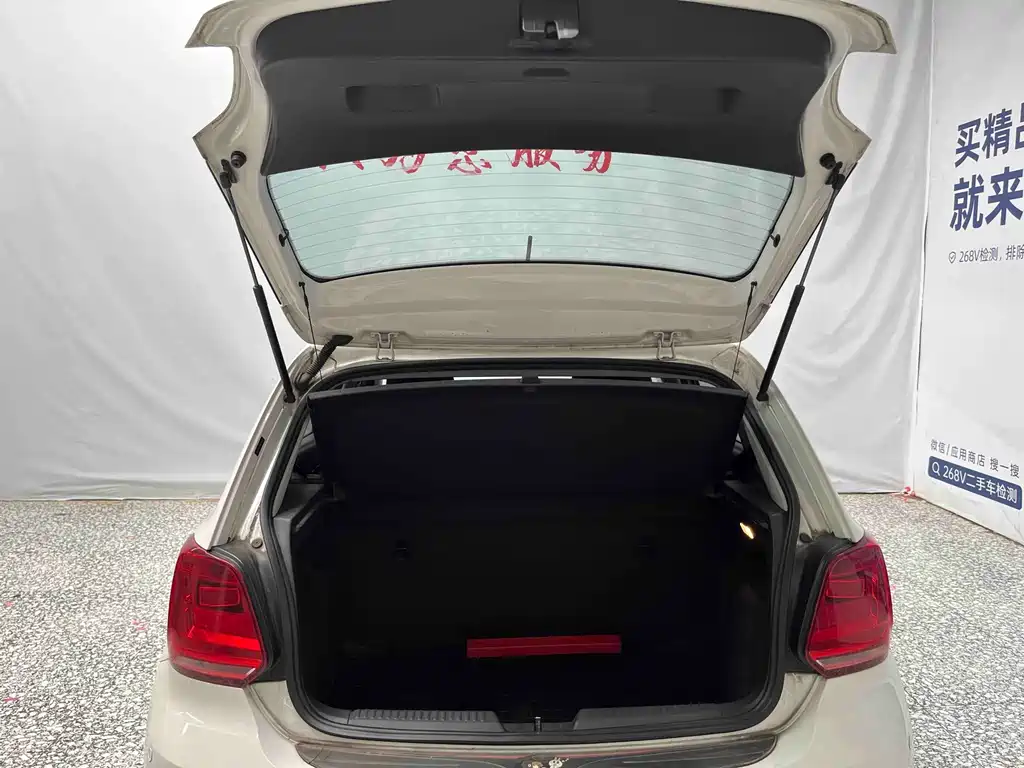 Volkswagen Polo — миниатюра 14