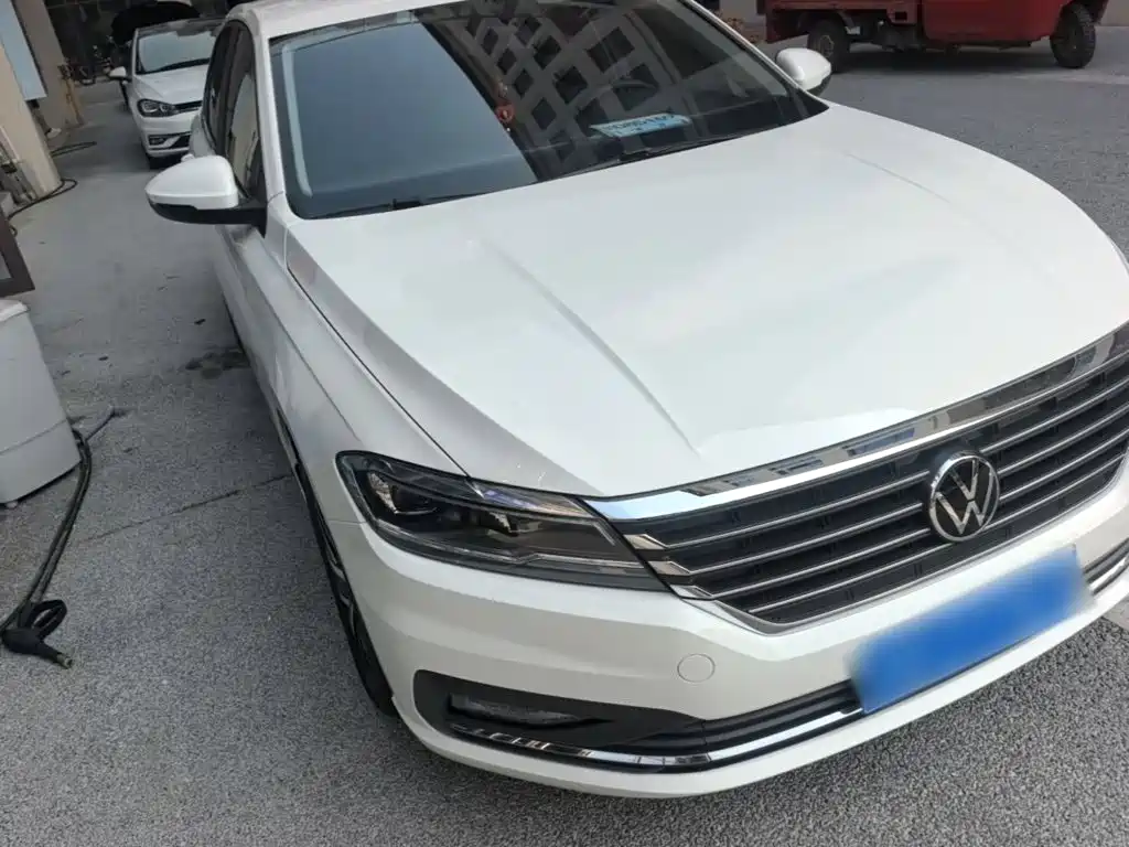 Volkswagen Lavida — миниатюра 4