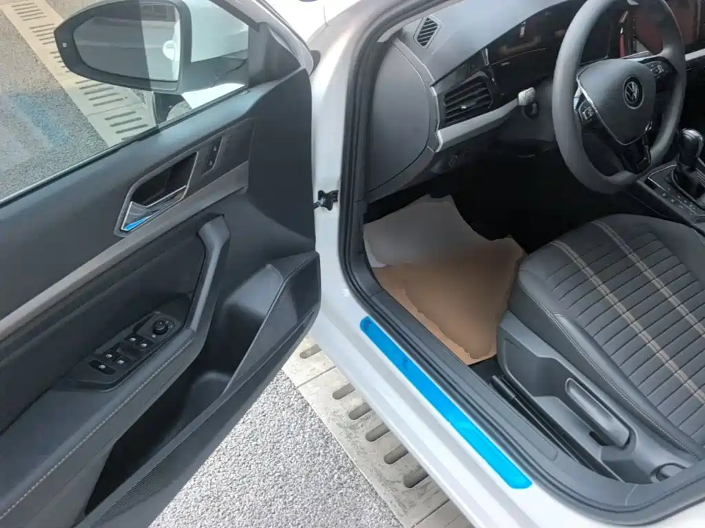 Volkswagen Lavida — миниатюра 16