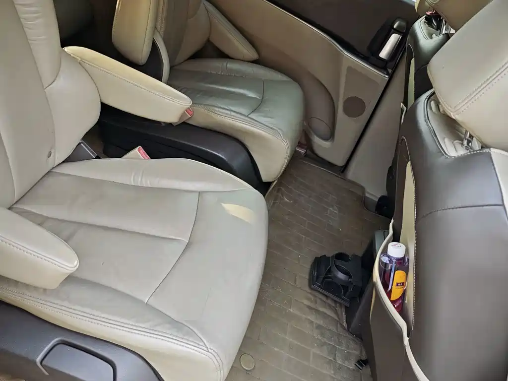 Buick GL8 — миниатюра 7