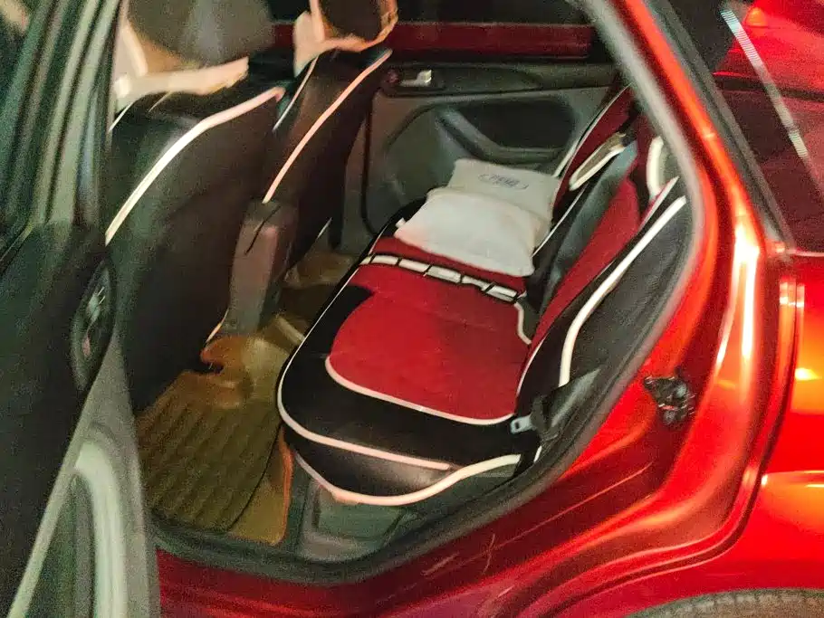 Ford Focus — миниатюра 11
