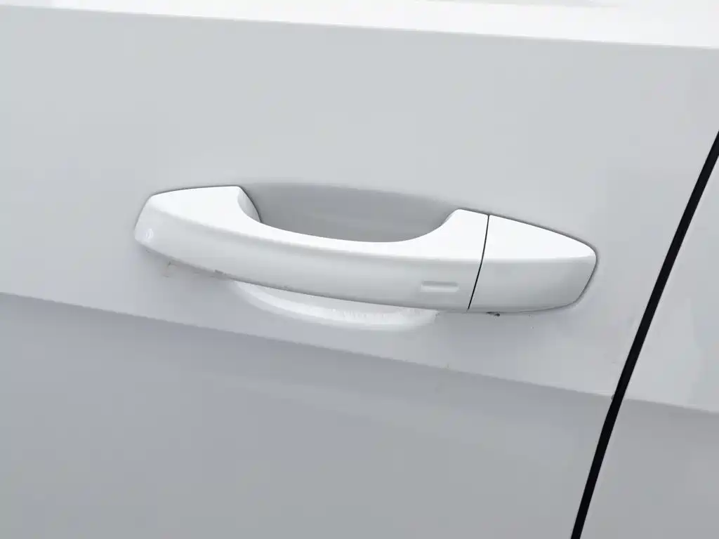Volkswagen Golf — миниатюра 18