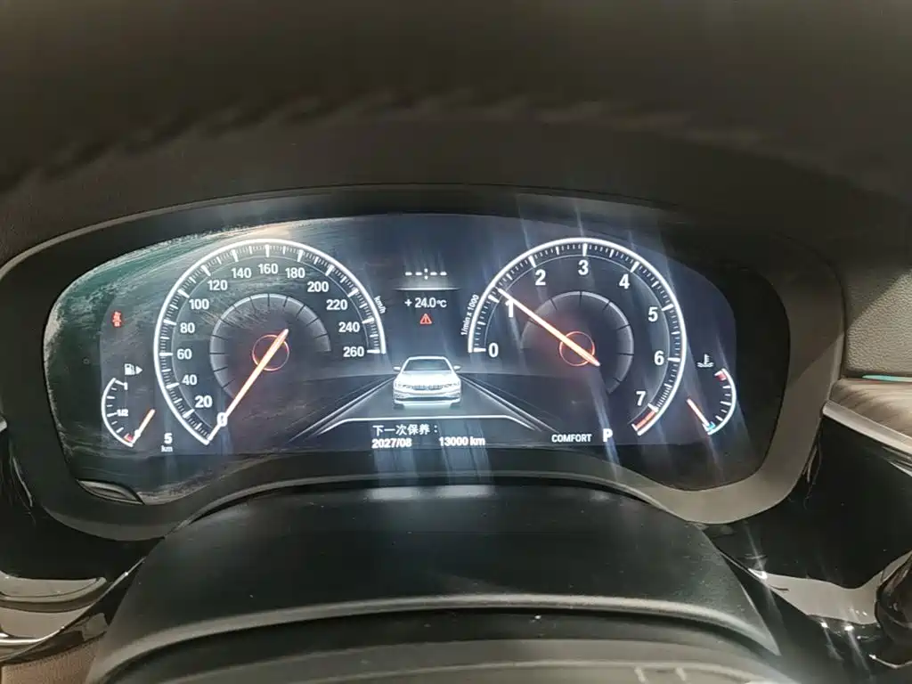 BMW 5 Series — миниатюра 16