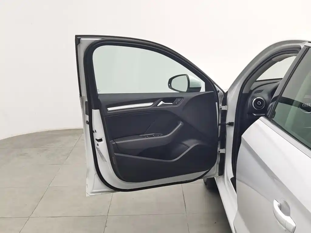 Audi A3 — миниатюра 8