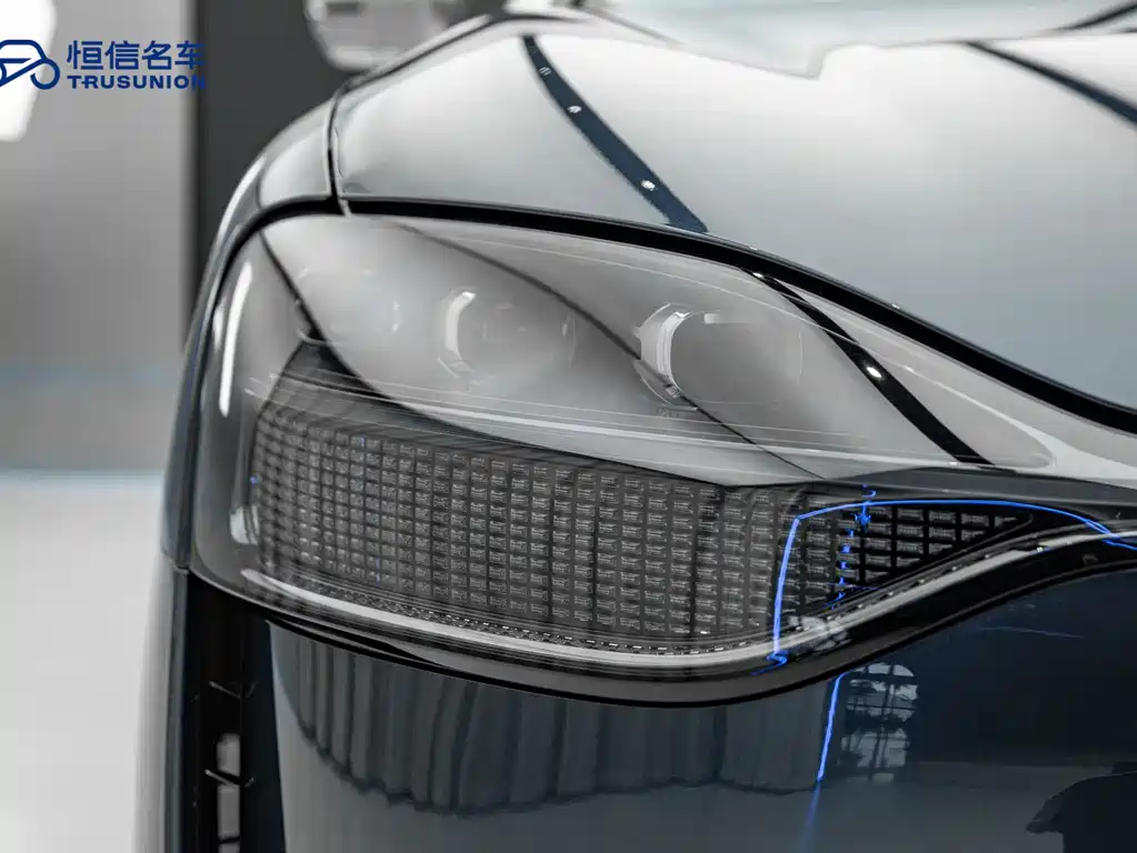 AITO ASK THE WORLD M9