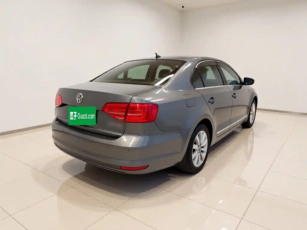Volkswagen Sagitar — миниатюра 6