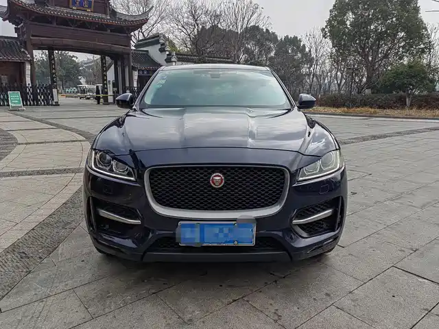 jaguar f-pace
