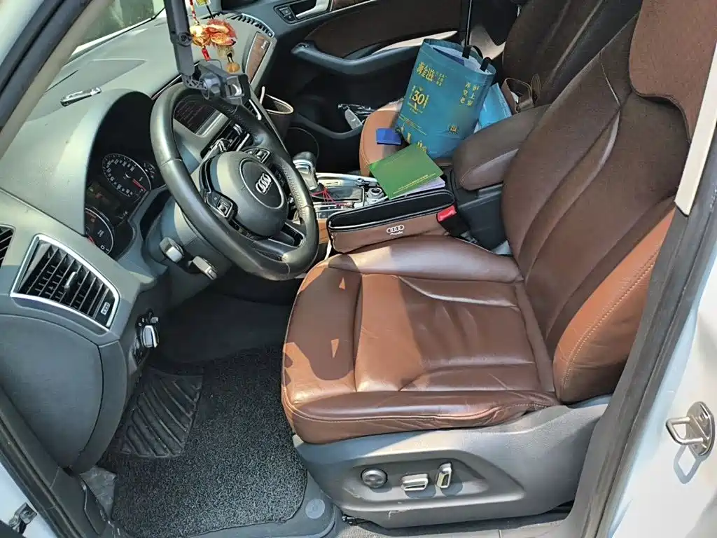 Audi Q5 2015 40 TFSI Comfort