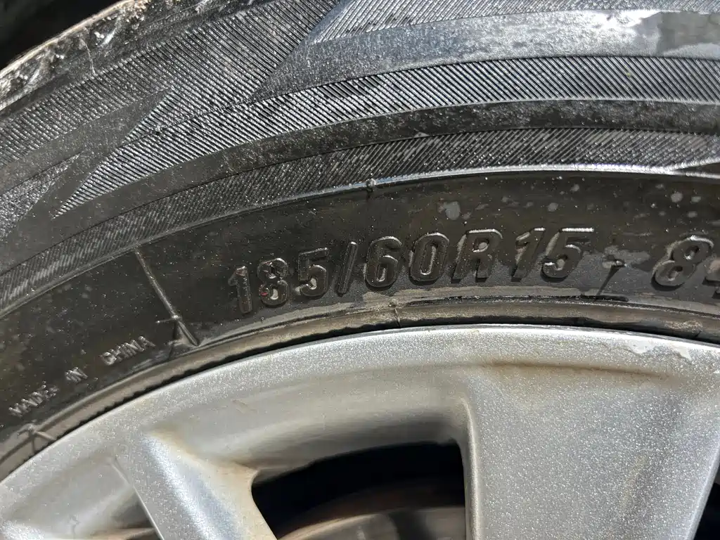 TOYOTA YARIS L ZHIXUAN