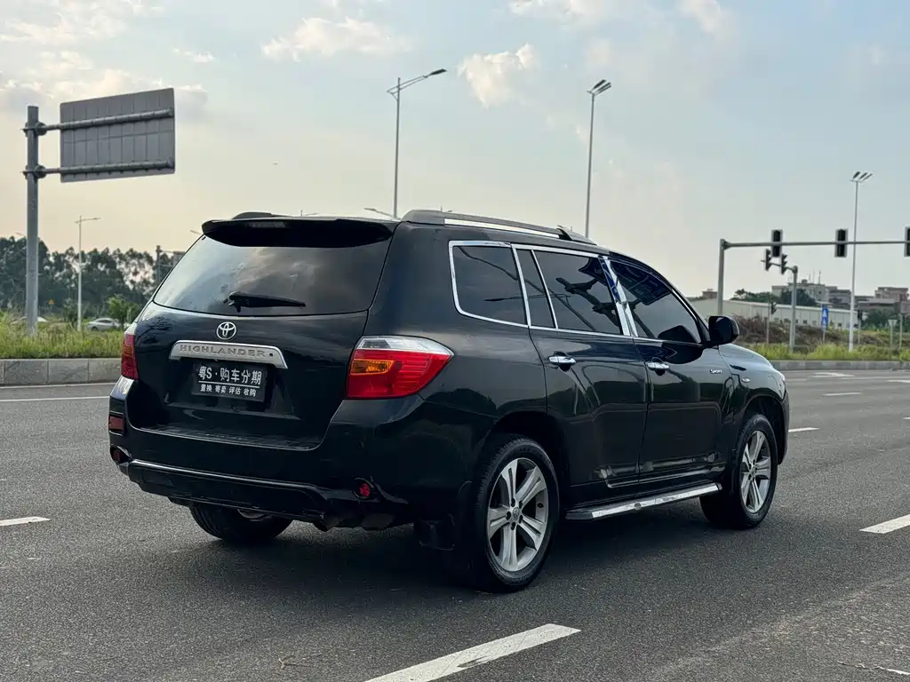 Toyota Highlander — миниатюра 22