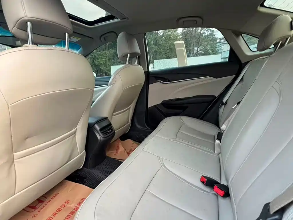 Buick Excelle — миниатюра 5