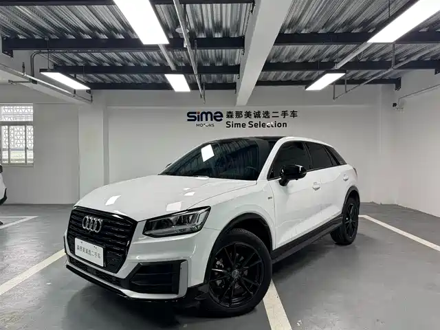 AUDI  Q2L 2020