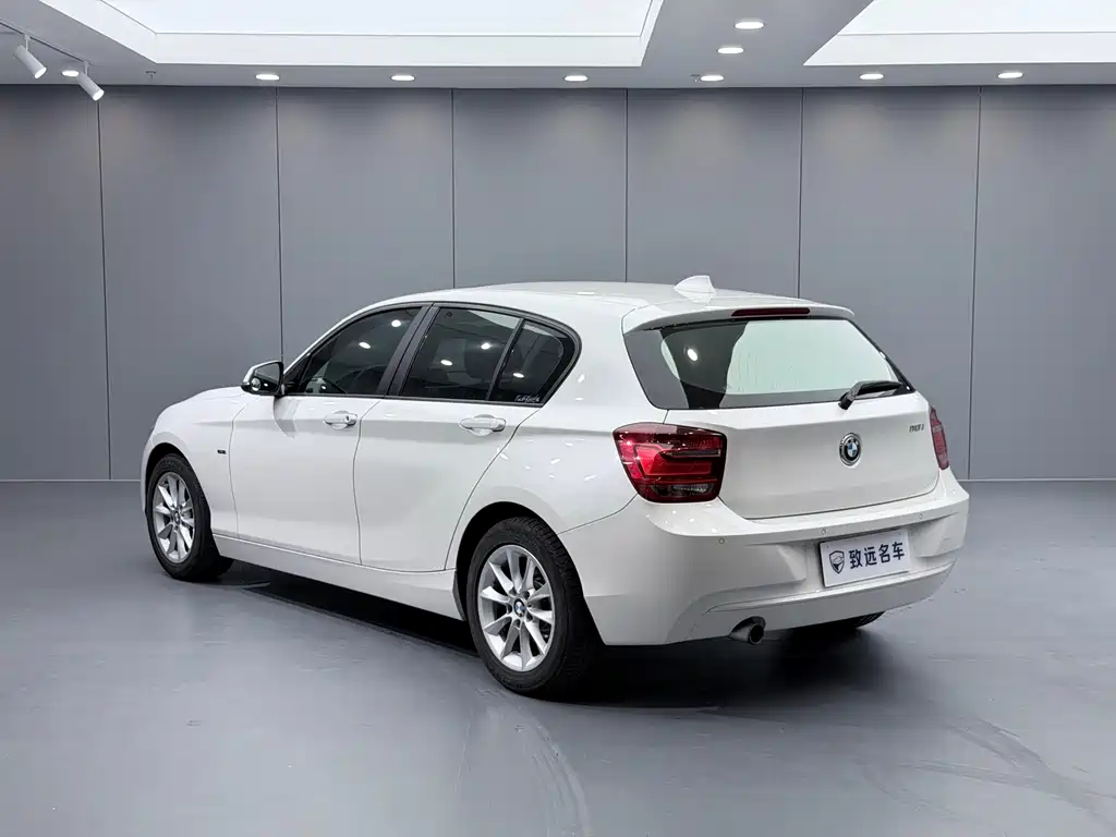 BMW 1 Series (Import) — миниатюра 4